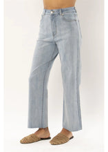 Load image into Gallery viewer, KELLYN DENIM WVN PANT
