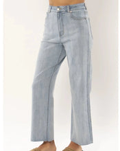 Load image into Gallery viewer, KELLYN DENIM WVN PANT
