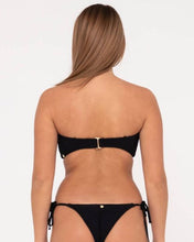 Load image into Gallery viewer, SANDALWOOD TWIST BANDEAU BIKINI TOP -BLACK
