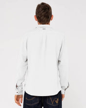 Load image into Gallery viewer, OVERTONE LONG SLEEVE LINEN SHIRT - WHITE
