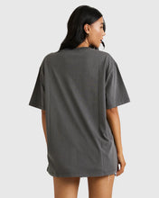 Load image into Gallery viewer, MONARCH RELAXED TEE
